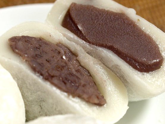 板橋 辰屋かぎやの冷やしうす塩豆大福と冷やしうす塩大福